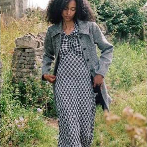 Doen Bonnaire Coat in Herringbone - Picture 5 of 12